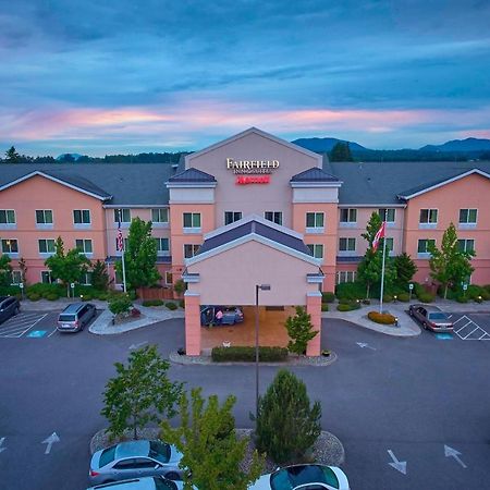 Fairfield Inn & Suites Burlington Ngoại thất bức ảnh