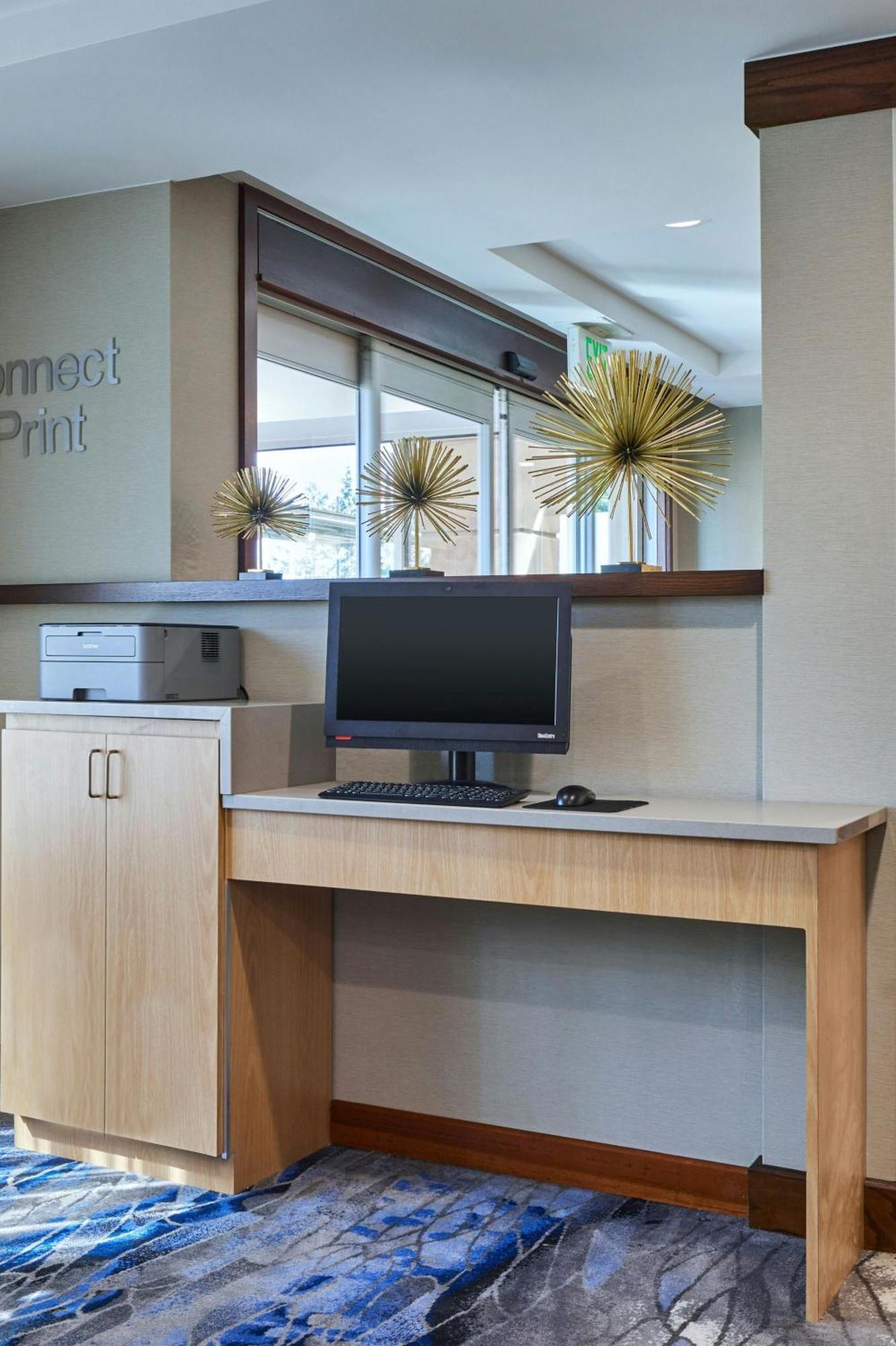 Fairfield Inn & Suites Burlington Ngoại thất bức ảnh