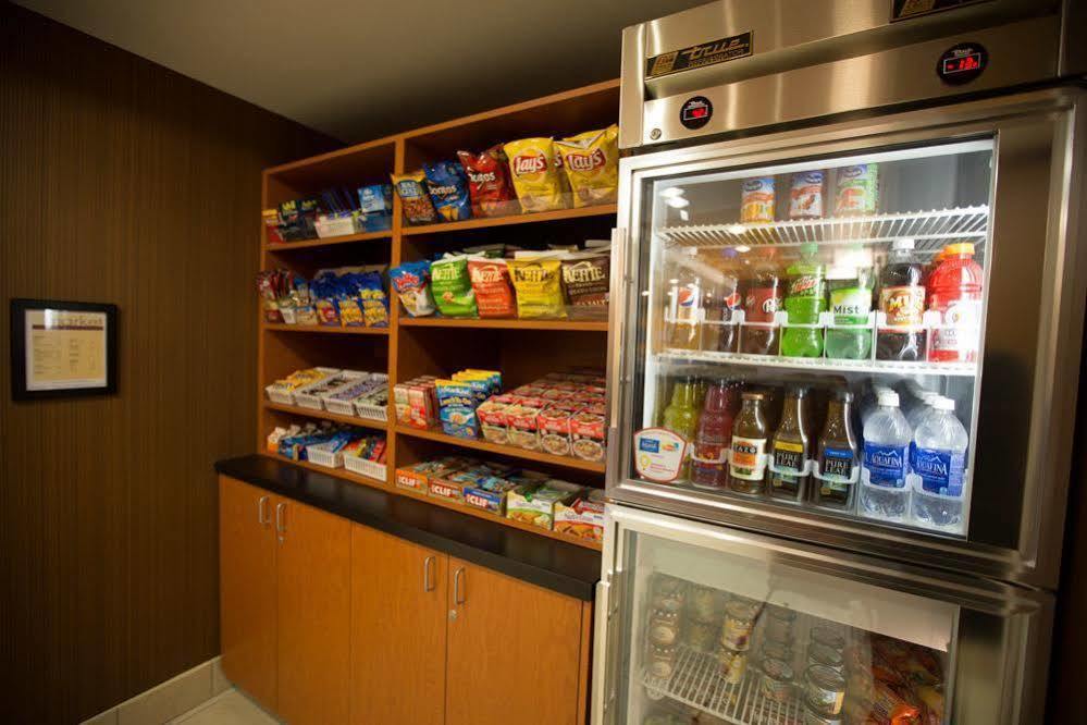 Fairfield Inn & Suites Burlington Ngoại thất bức ảnh